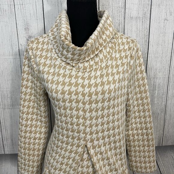 Tyler Boe Women's Small Tan & White Houndstooth Cowl Neck Classic Mini Dress - Picture 3 of 12